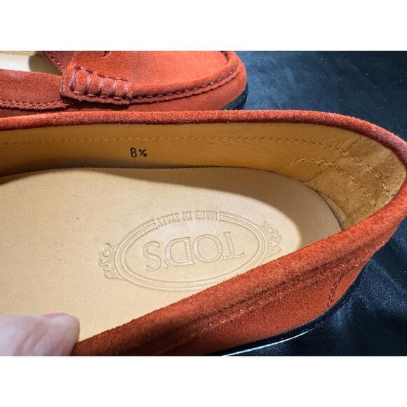 NIB Tod's Gommino Women's Rust Color Suede Loafers Sz 8.5 Flat Driving Penny Nub - Picture 8 of 12